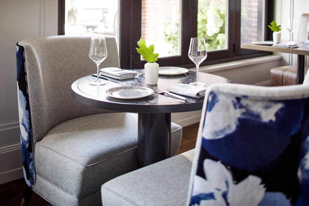 The Whitney Hotel — Restaurant & bars in Boston, Massachusetts