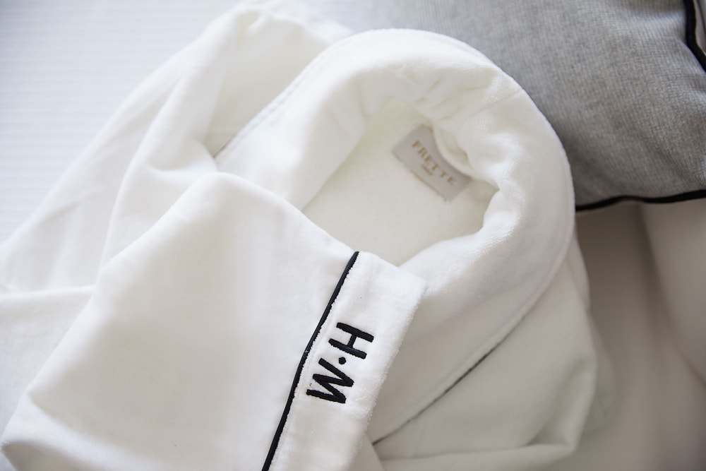 The Whitney Hotel — Hotel rooms in Boston, Massachusetts