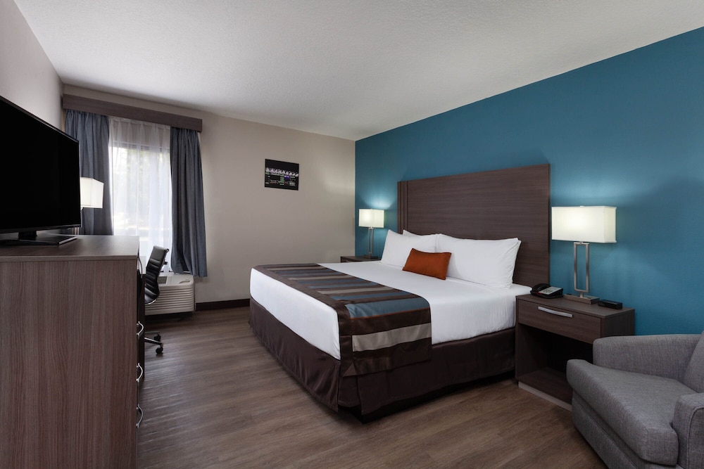 Nobile Hotel Parkway at Celebration Orlando — Hotel rooms in Kissimmee, Florida