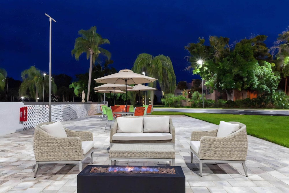 Nobile Hotel Parkway at Celebration Orlando — Restaurant & bars in Kissimmee, Florida