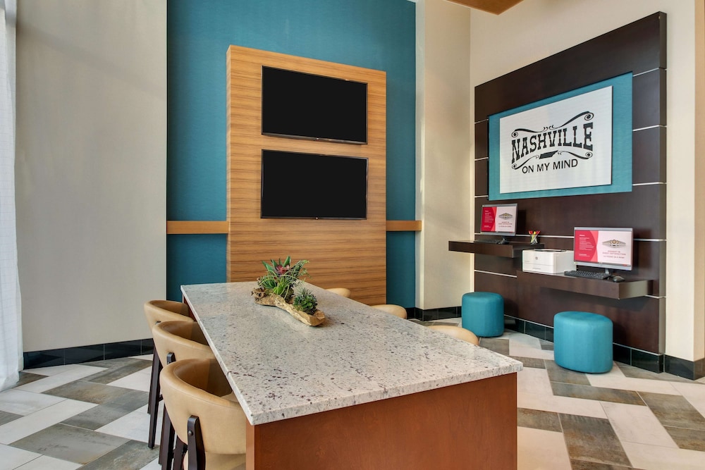Drury Plaza Hotel Nashville Downtown — Restaurant & bars in Nashville, Tennessee