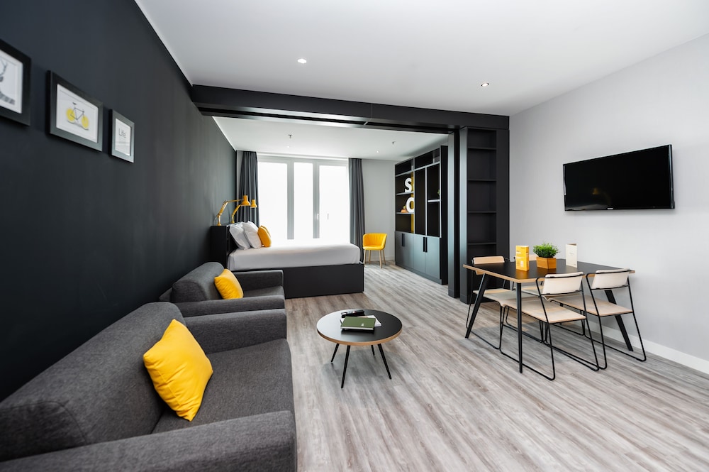 Staycity Aparthotels, Venice, Mestre — Hotel rooms in Mestre, Veneto