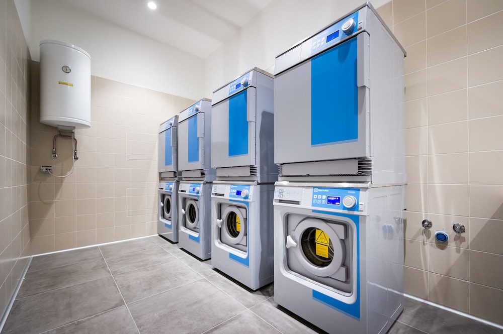 Staycity Aparthotels, Venice, Mestre — Hotel building in Mestre, Veneto
