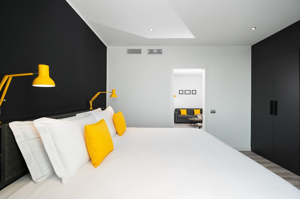 Staycity Aparthotels, Venice, Mestre — Hotel rooms in Mestre, Veneto