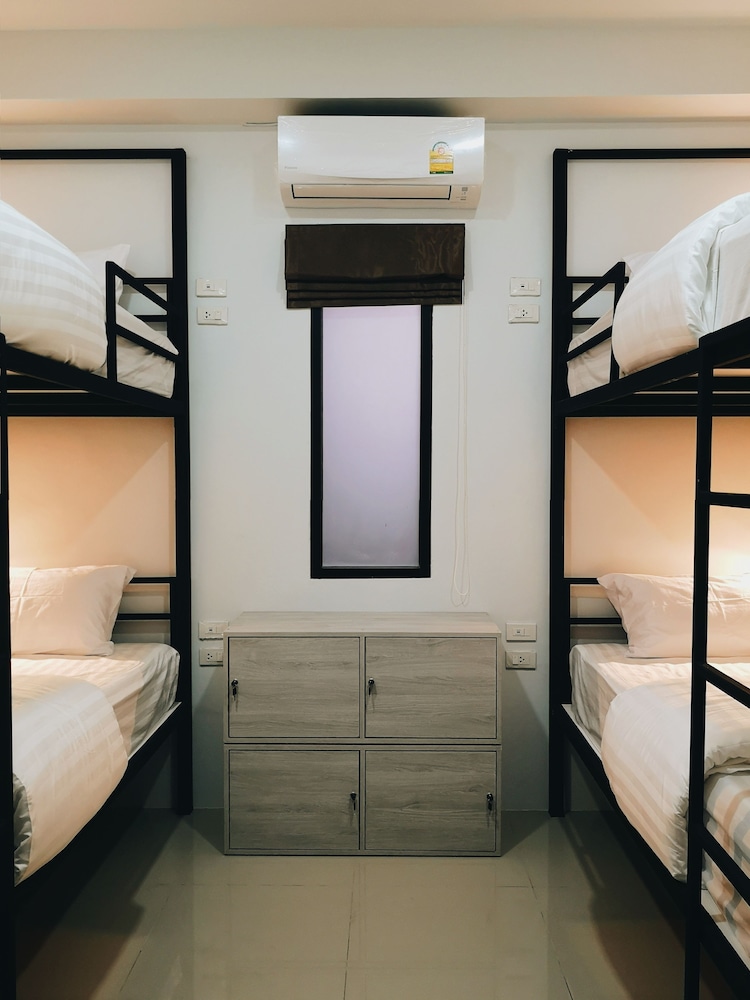 Tall Tree Kata Phuket - Hostel — Hotel rooms in Karon, Phuket Province