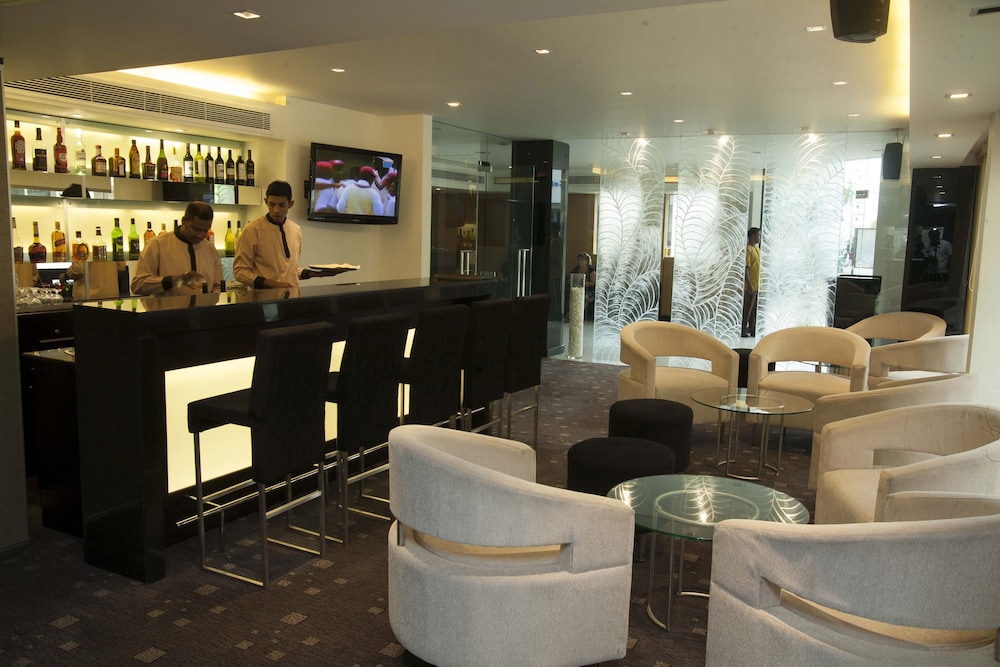 Renuka City Hotel — Restaurant & bars in Colombo, Western Province