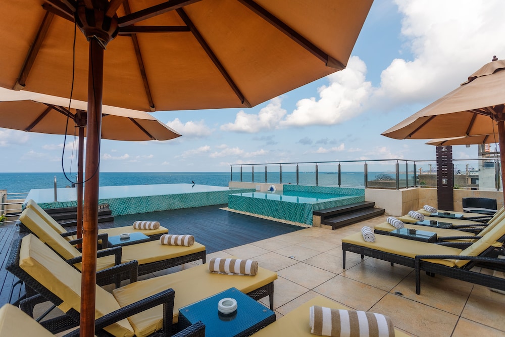 Renuka City Hotel — Hotel rooms in Colombo, Western Province