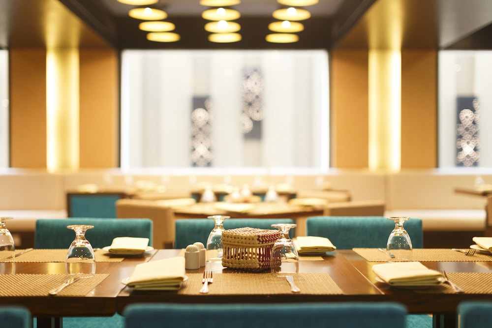 Renuka City Hotel — Restaurant & bars in Colombo, Western Province