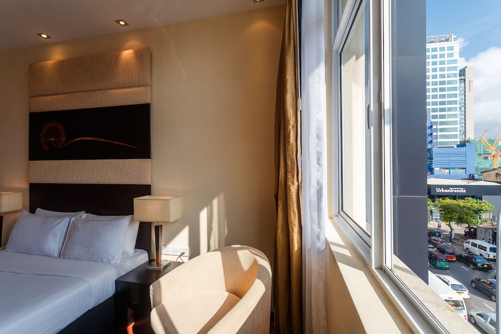 Renuka City Hotel — Hotel rooms in Colombo, Western Province