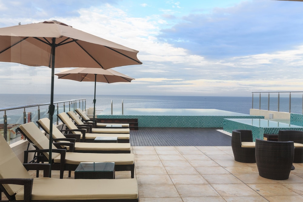 Renuka City Hotel — Swimming pool in Colombo, Western Province