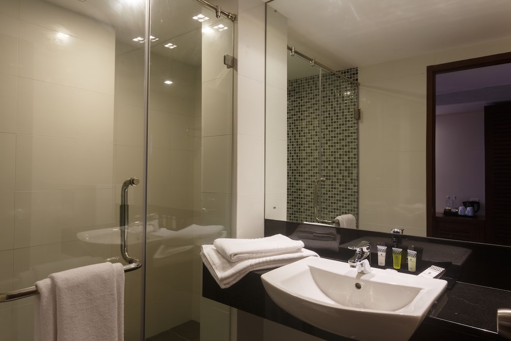 Renuka City Hotel — Hotel rooms in Colombo, Western Province