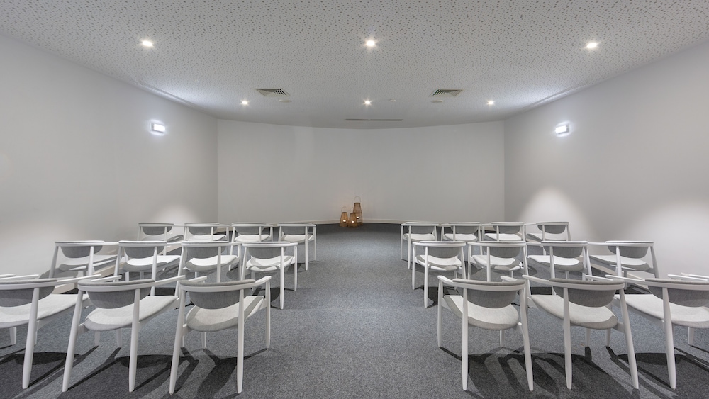 Longevity Health and Wellness Hotel - Adults Only — Shared spaces in Alvor, Faro