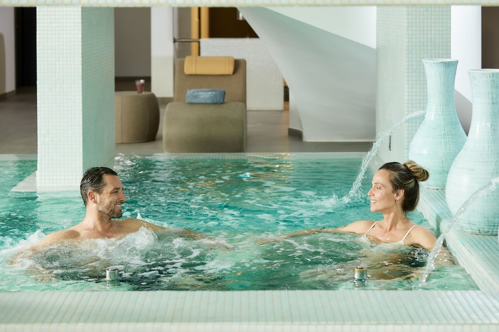 Longevity Health and Wellness Hotel - Adults Only — Facilities in Alvor, Faro