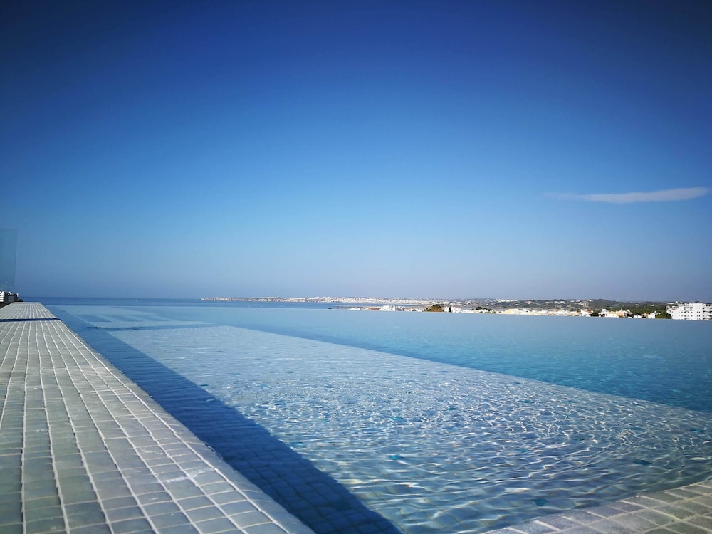 Longevity Health and Wellness Hotel - Adults Only — Pool in Alvor, Faro