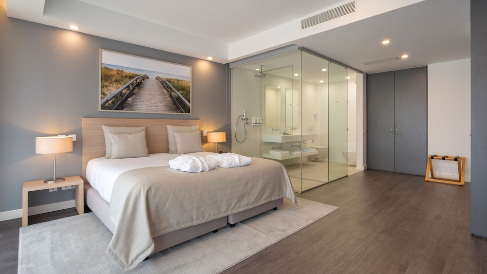 Longevity Health and Wellness Hotel - Adults Only — Rooms in Alvor, Faro