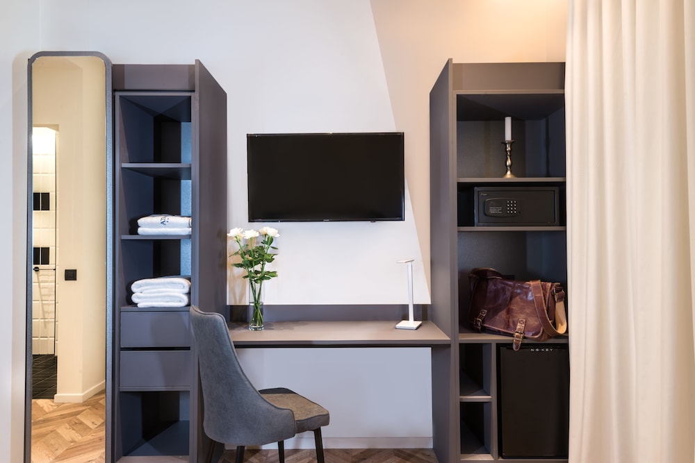 Athens One Smart Hotel — Hotel rooms in Athens, Attica