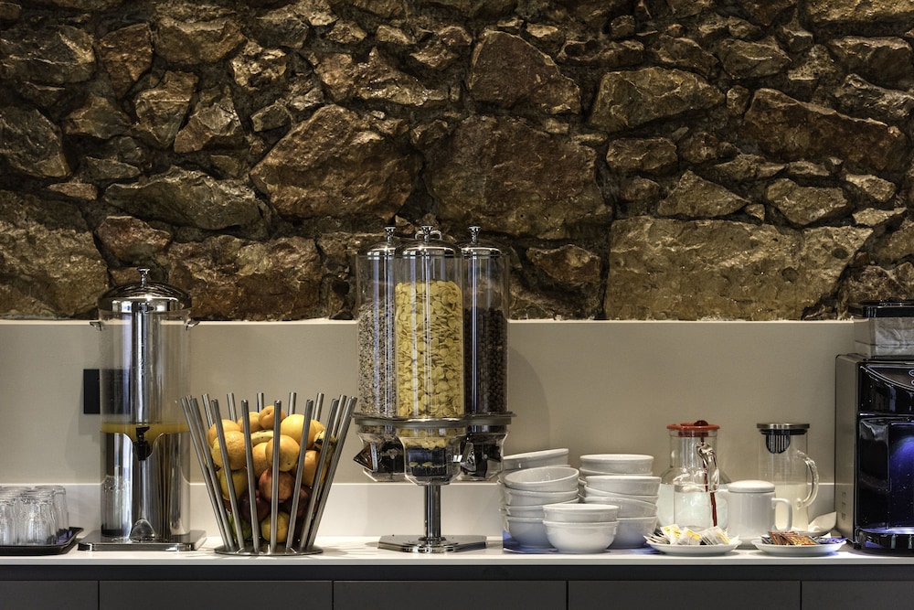 Athens One Smart Hotel — Restaurant & bars in Athens, Attica
