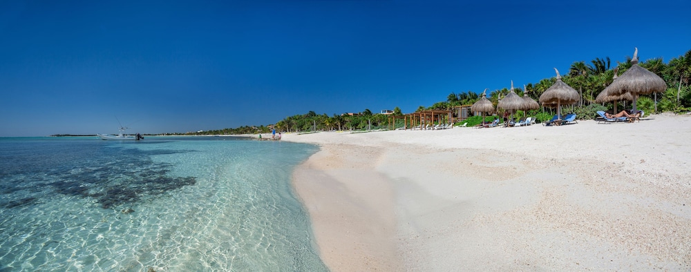 Jashita Hotel — Beach in Tulum, Quintana Roo