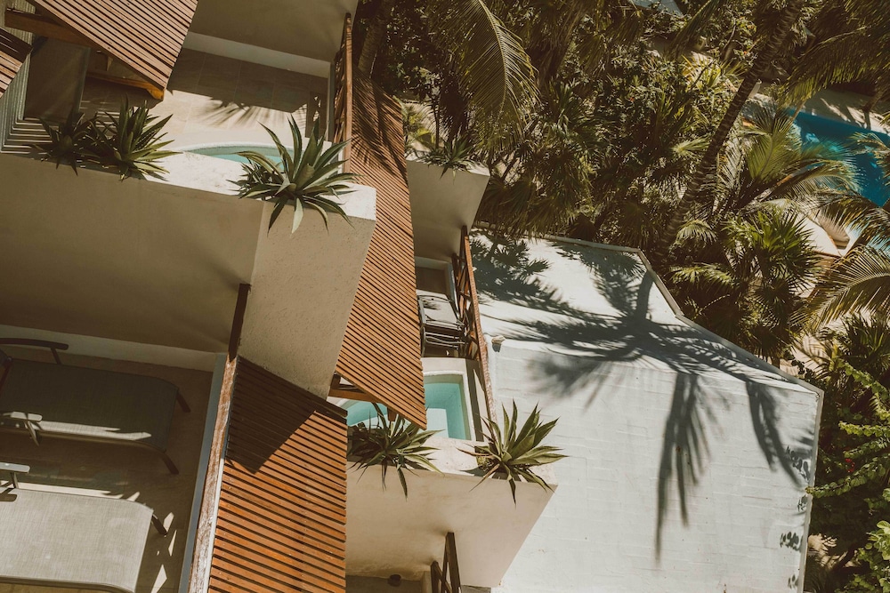 Jashita Hotel — Hotel building in Tulum, Quintana Roo