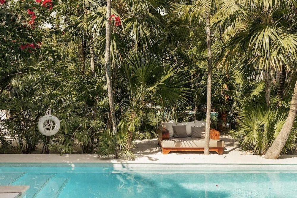 Jashita Hotel — Swimming pool in Tulum, Quintana Roo
