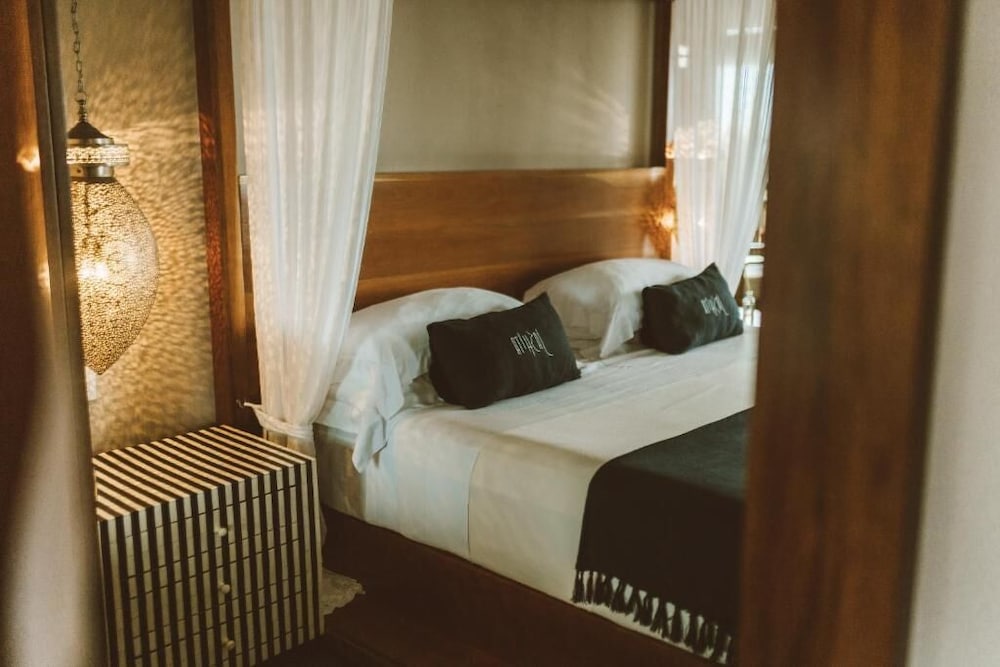 Jashita Hotel — Hotel rooms in Tulum, Quintana Roo