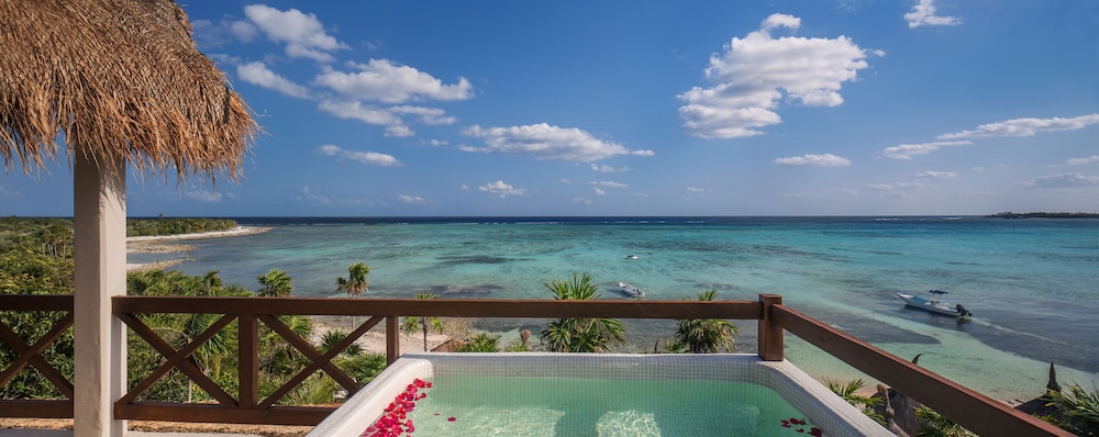 Jashita Hotel — Swimming pool in Tulum, Quintana Roo