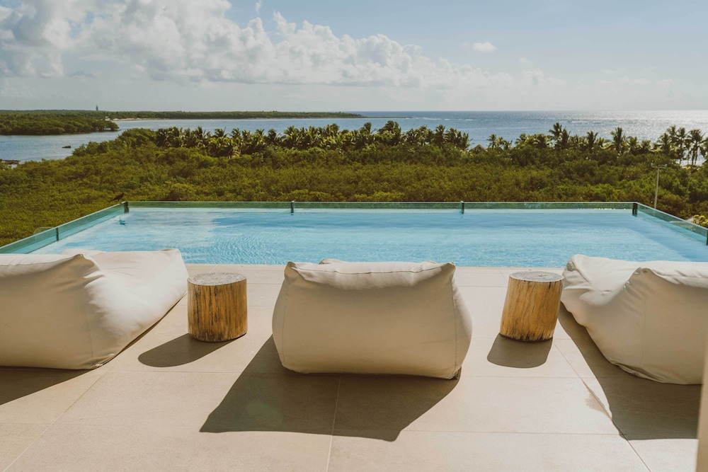 Jashita Hotel — Swimming pool in Tulum, Quintana Roo