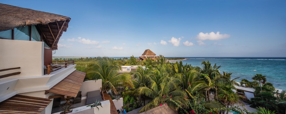 Jashita Hotel — Hotel building in Tulum, Quintana Roo