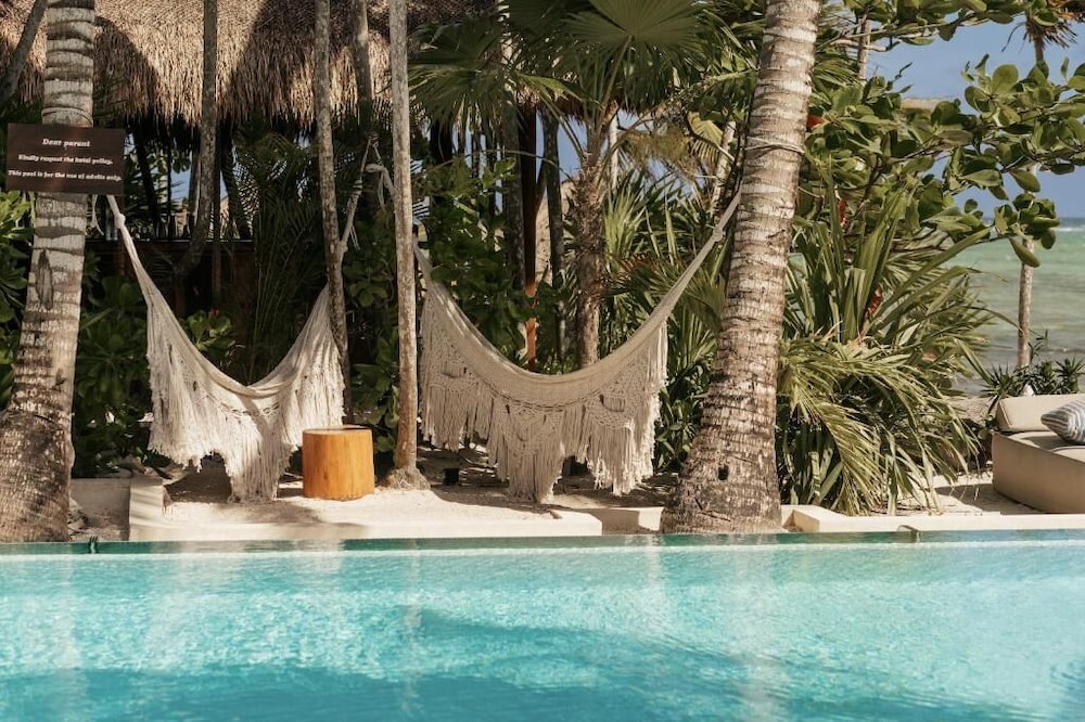 Jashita Hotel — Swimming pool in Tulum, Quintana Roo