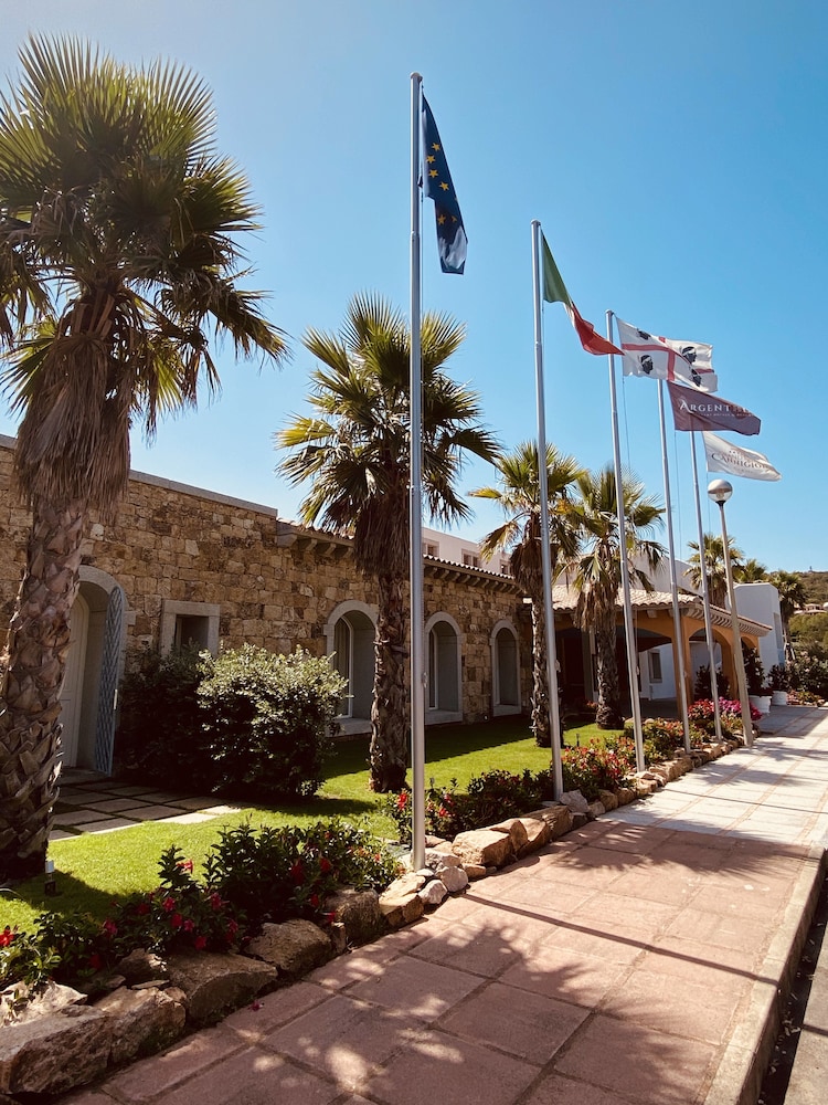 Grand Hotel Cannigione — Hotel building in Arzachena, Sardinia