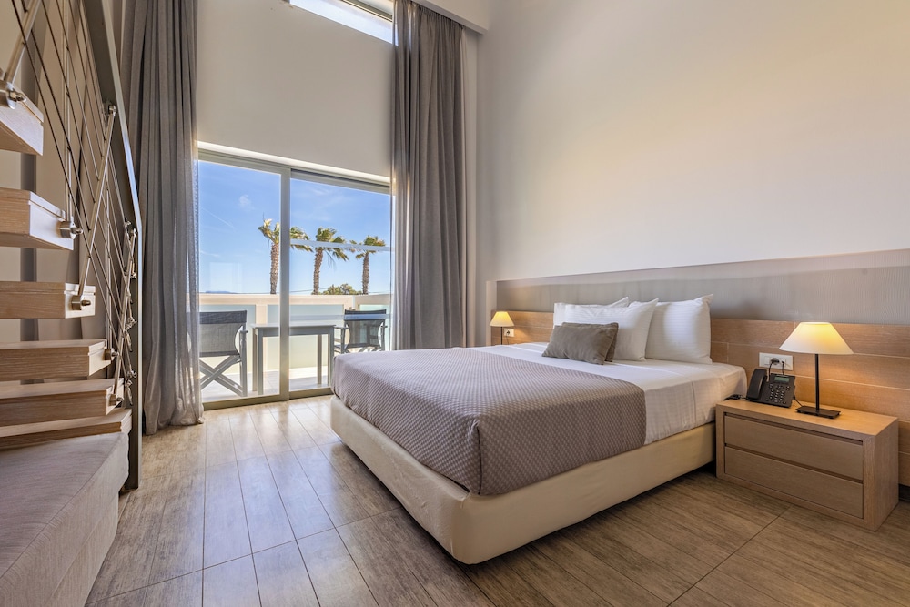 Akti Palace Hotel - All inclusive — Hotel rooms in Kardamena, South Aegean