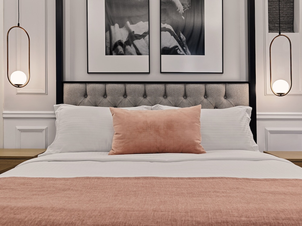 A77 Suites, Small Luxury hotels of the World — Hotel rooms in Athens, Attica