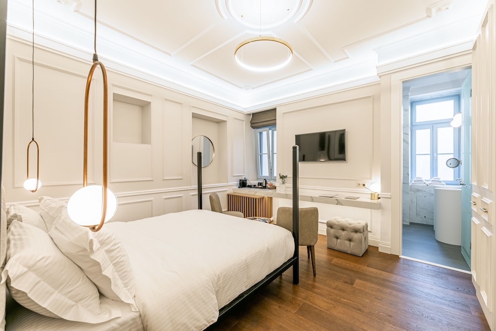 A77 Suites, Small Luxury hotels of the World — Hotel rooms in Athens, Attica