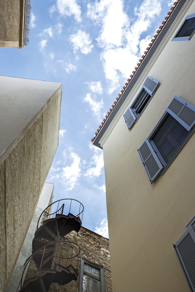 A77 Suites, Small Luxury hotels of the World — Hotel building in Athens, Attica