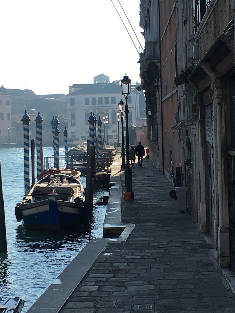 Cà Bonfadini Historic Experience — Attractions in the area in Venice, Veneto