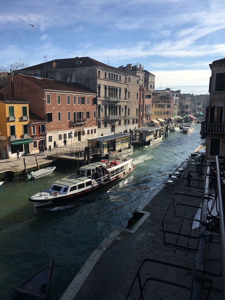 Cà Bonfadini Historic Experience — Attractions in the area in Venice, Veneto