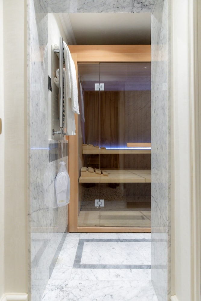 Cà Bonfadini Historic Experience — Spa in Venice, Veneto
