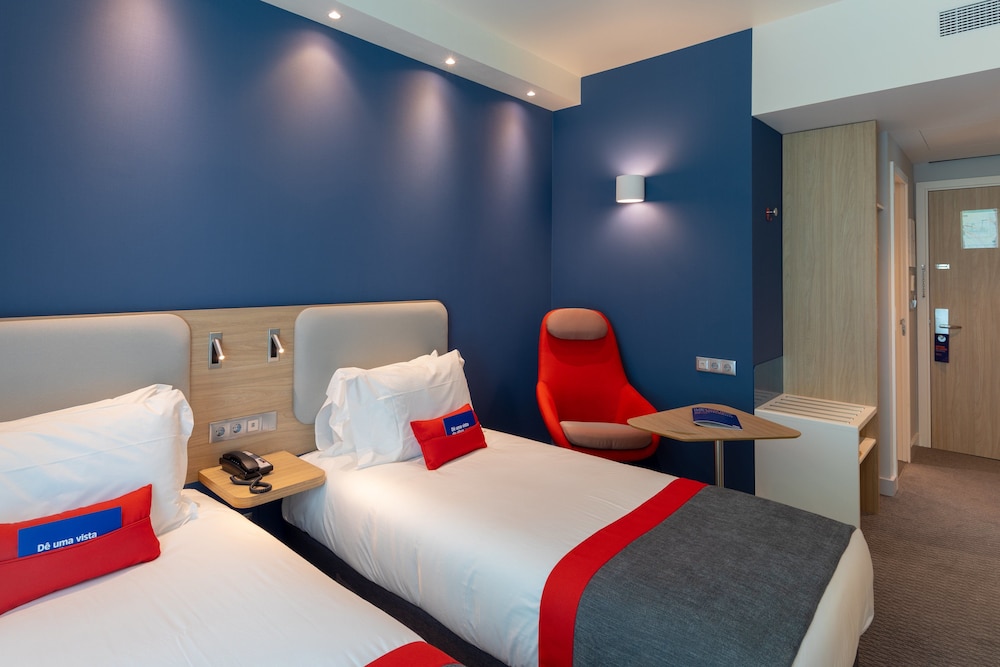 Holiday Inn Express Lisbon - Plaza Saldanha by IHG — Hotel rooms in Lisbon, Lisboa