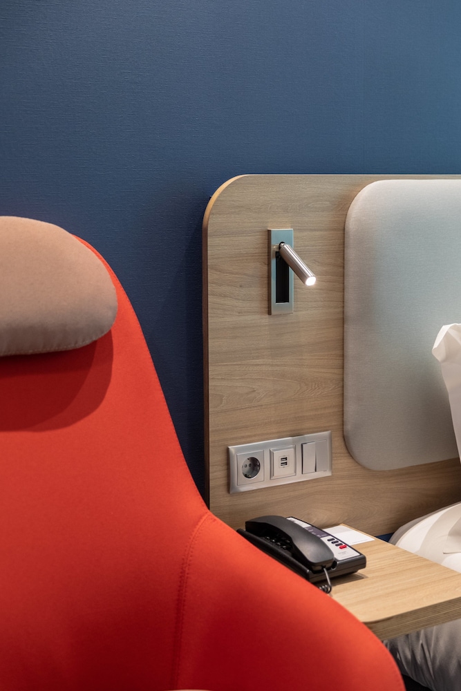 Holiday Inn Express Lisbon - Plaza Saldanha by IHG — Hotel rooms in Lisbon, Lisboa