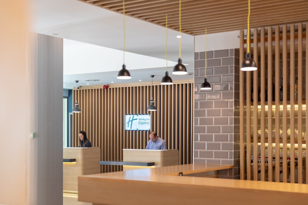 Holiday Inn Express Lisbon - Plaza Saldanha by IHG — Hotel building in Lisbon, Lisboa