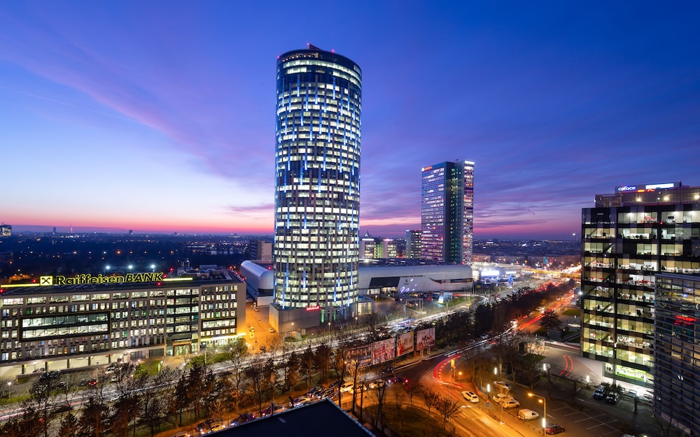 Courtyard by Marriott Bucharest Floreasca - zdjęcie 2