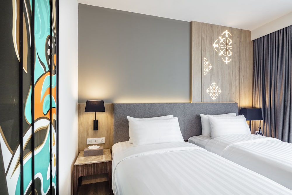 Hotel Amber Pattaya — Hotel rooms in Pattaya, Chonburi