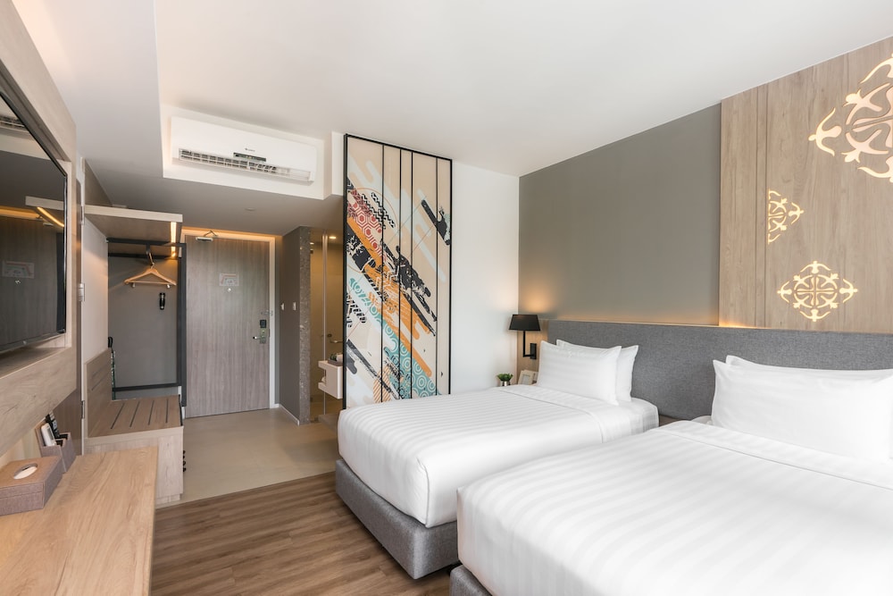 Hotel Amber Pattaya — Hotel rooms in Pattaya, Chonburi