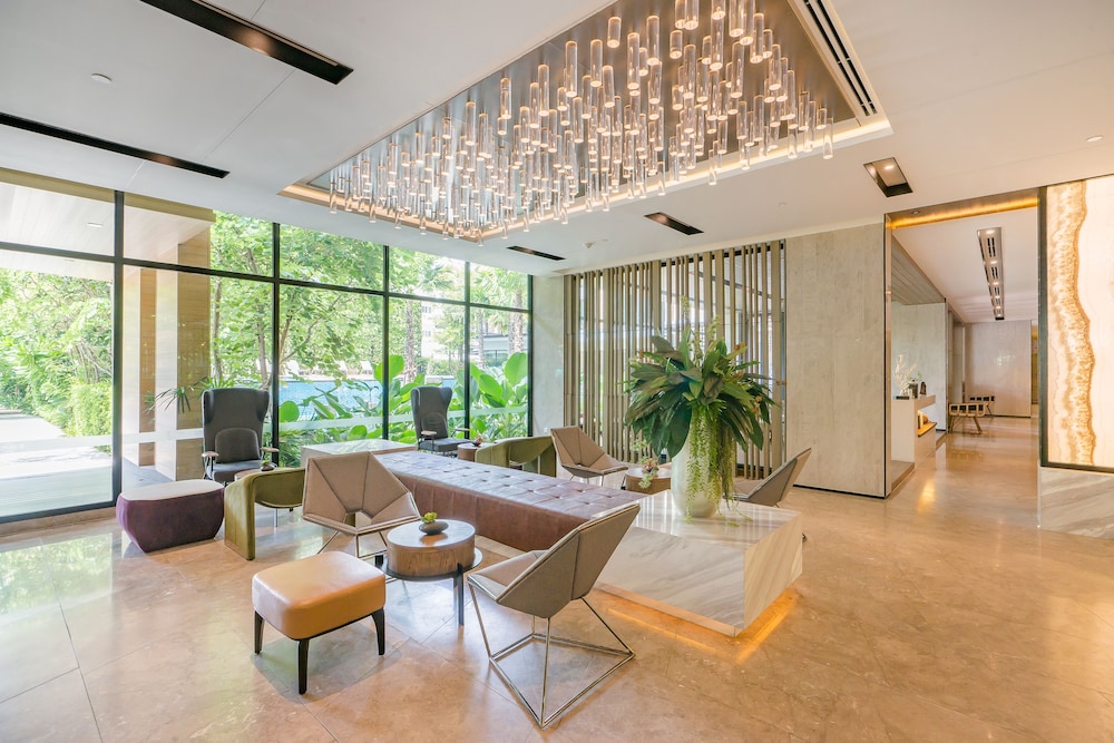 Hotel Amber Pattaya — Hotel building in Pattaya, Chonburi