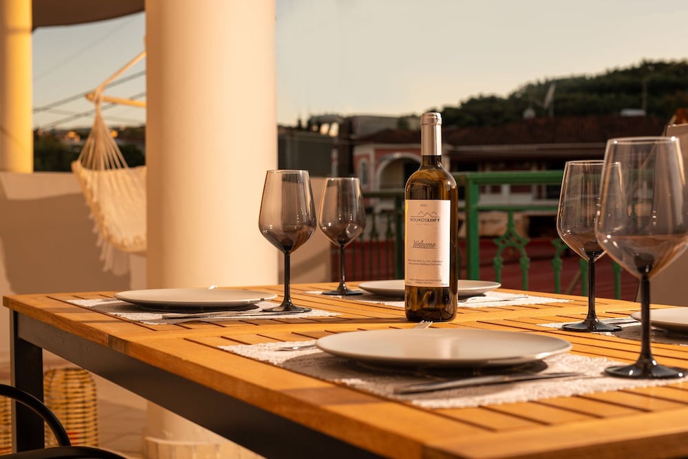 Koukos Loft Apartments — Restaurant & bars in Tsilivi, Ionian Islands