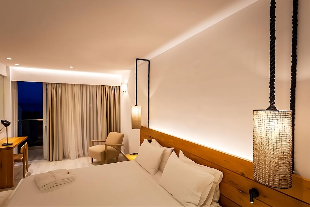 Eleals Boutique Hotel — Hotel rooms in Perama (Corfu), Ionian Islands