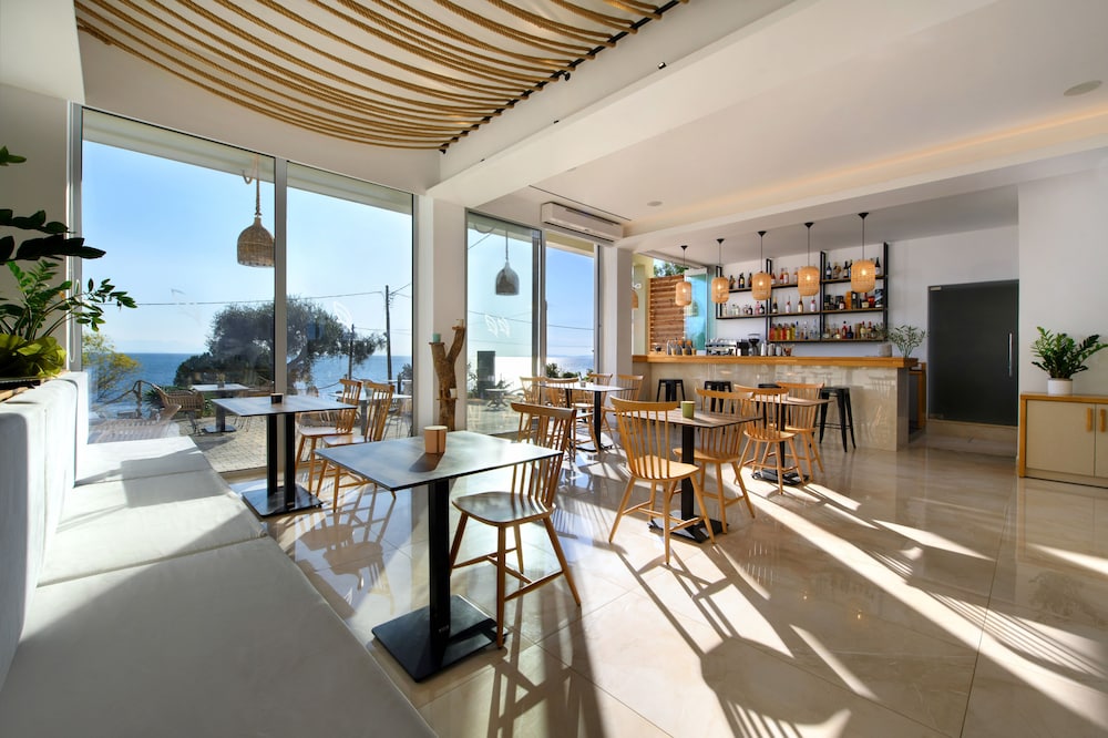 Eleals Boutique Hotel — Restaurant & bars in Perama (Corfu), Ionian Islands