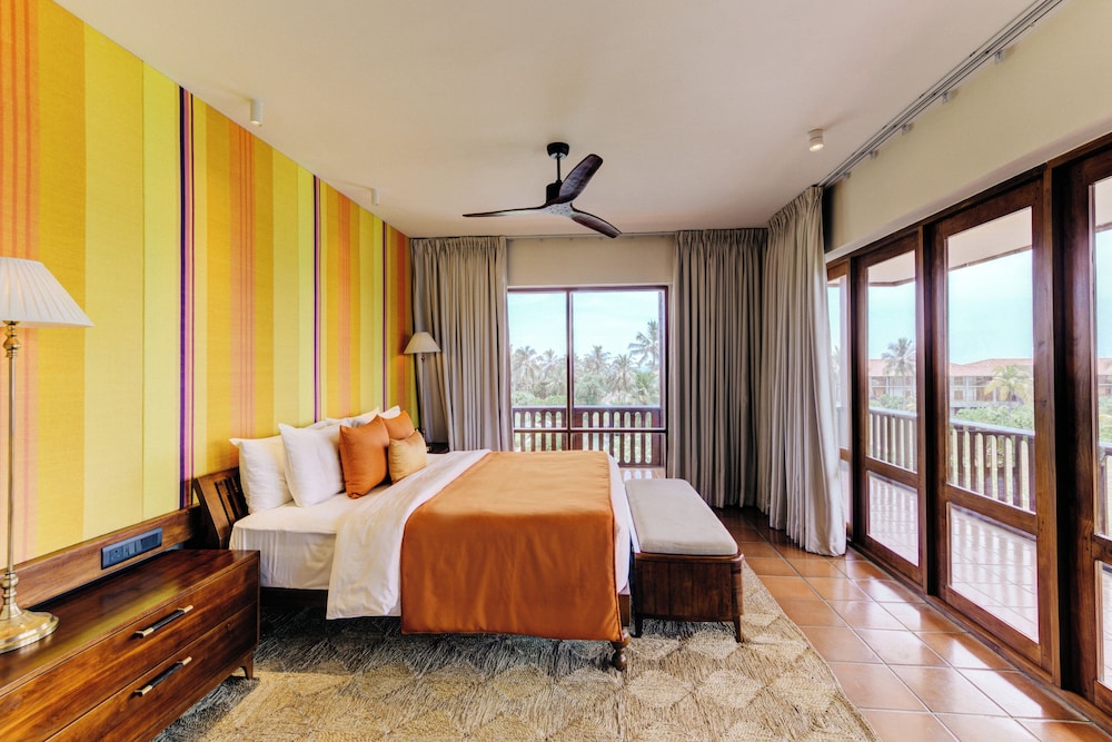 Cinnamon Bentota Beach - Signature Selection — Hotel rooms in Bentota