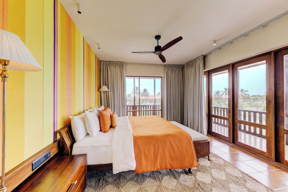Cinnamon Bentota Beach - Signature Selection — Hotel rooms in Bentota