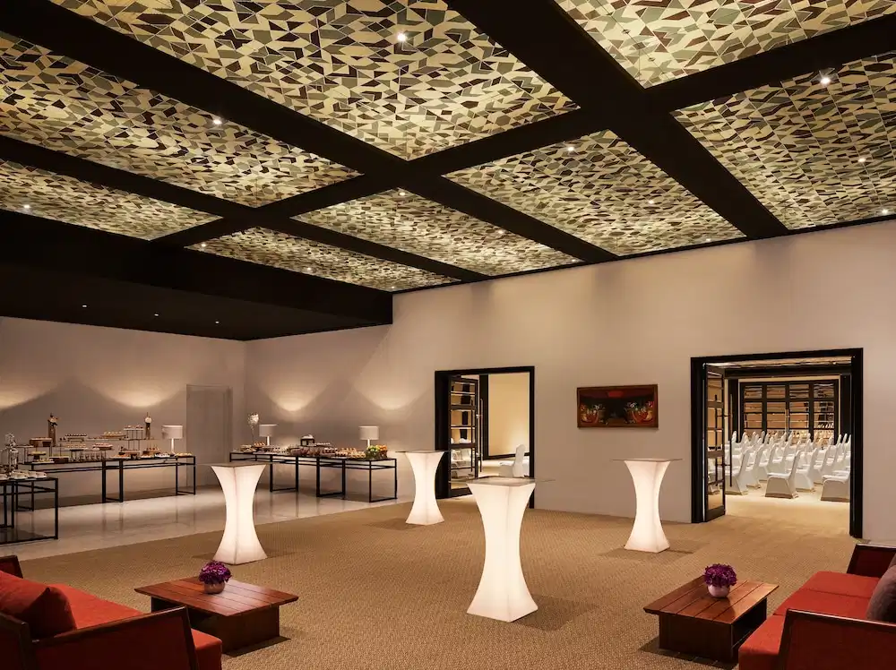 Cinnamon Bentota Beach - Signature Selection — Restaurant & bars in Bentota
